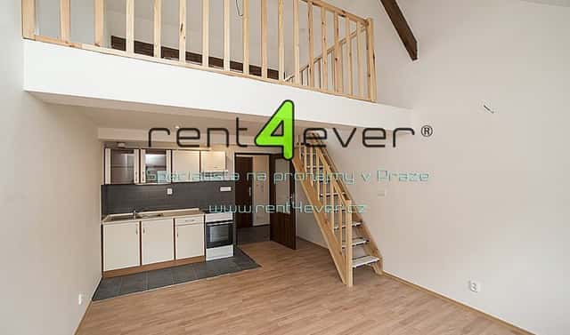 Pronájem bytu 2+kk 46 m², Starodvorská, Praha 6 – Lysolaje