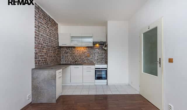 Prodej bytu 2+kk 42 m², Lipnická, Praha 9 – Kyje
