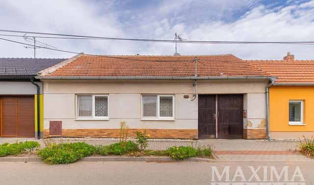 Prodej domu 100 m² s pozemkem 536 m², Ukrajina, Moravská Nová Ves, okres Břeclav
