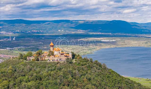 Prodej domu 117 m² s pozemkem 210 m², Bří Čapků, Most