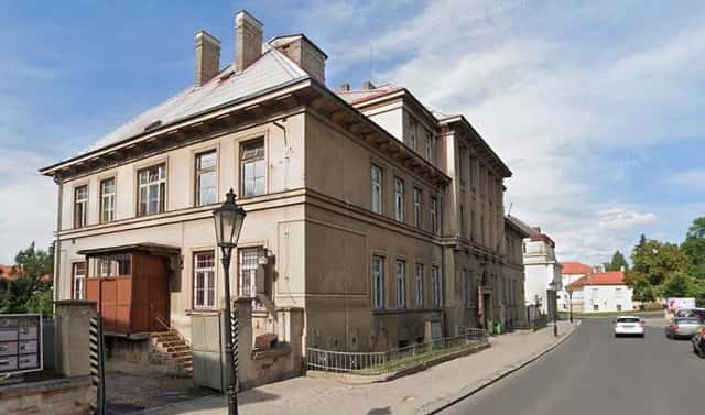 Pronájem kanceláře 25 m², Hořovice, okres Beroun