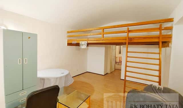 Pronájem bytu 3+1 75 m², Ovenecká, Praha 7 – Holešovice