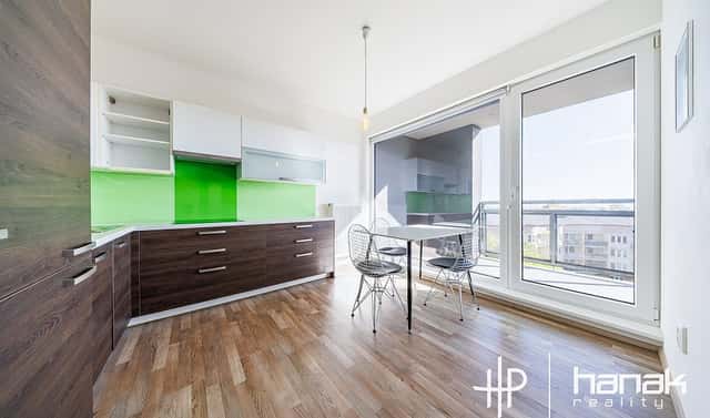 Pronájem bytu 2+1 63 m², gen. Píky, Olomouc