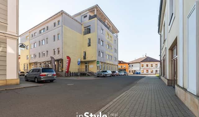 Prodej obchodních prostor 96 m², Sloupského, Uherské Hradiště