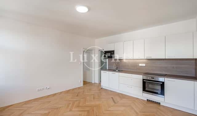 Pronájem bytu 2+kk 42 m², Štěpánská, Praha 1 – Nové Město