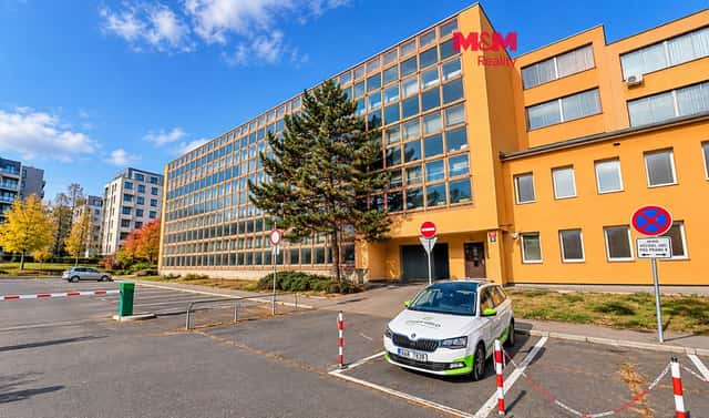 Prodej garážového stání v Praze, ul. Lovosická, Lovosická, Praha 9 – Střížkov