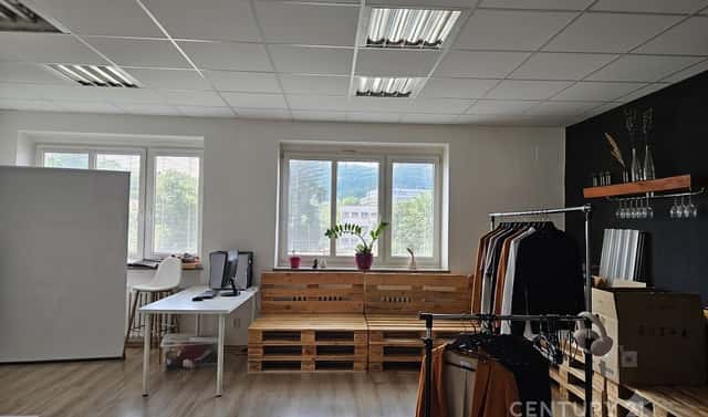 Pronájem kanceláře 260 m², třída Tomáše Bati, Zlín
