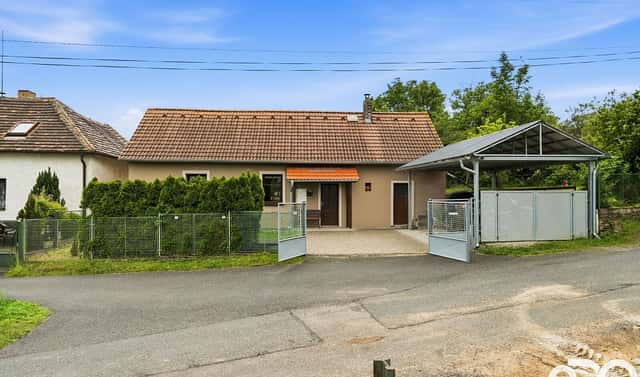 Prodej domu 98 m² s pozemkem 498 m², Svatá, okres Beroun