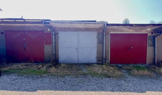 PRODEJ GARÁŽE 27 m2 TŘINEC, DOLNÍ LÍŠTNÁ / SOSNA-FOLVARK, Třinec – Dolní Líštná, okres Frýdek-Místek