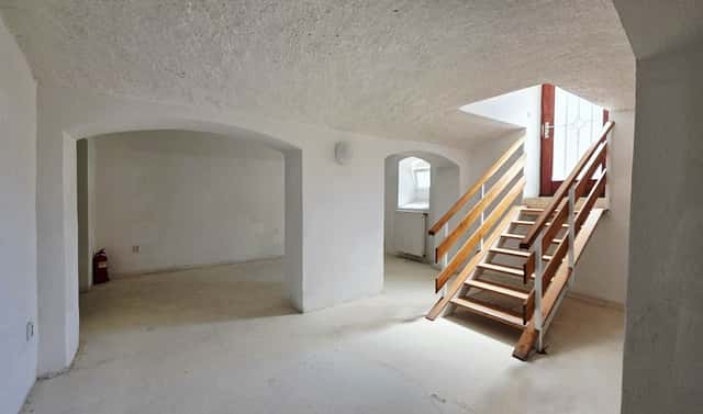 Pronájem obchodních prostor 86 m², Jiráskovo náměstí, Plzeň – Východní Předměstí, okres Plzeň-město