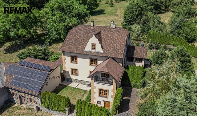 Prodej domu 350 m² s pozemkem 9 285 m², Nový Knín – Sudovice, okres Příbram