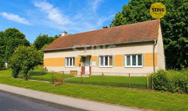 Prodej domu 90 m² s pozemkem 788 m², Otinoves, okres Prostějov