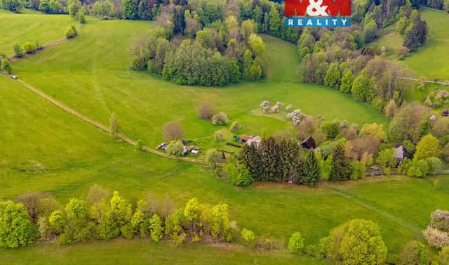 Prodej louky 1 025 m², Benecko – Mrklov, okres Semily