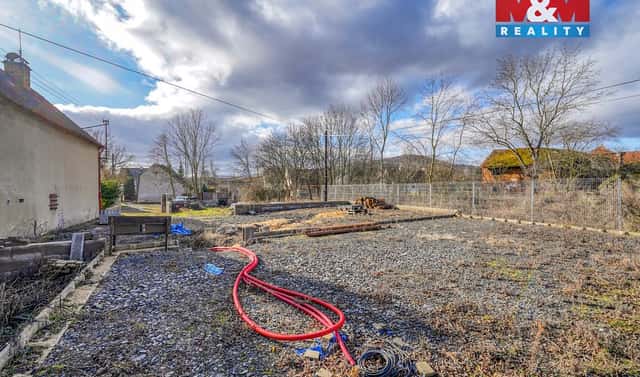 Prodej stavebního pozemku 615 m², Vroutek – Skytaly, okres Louny