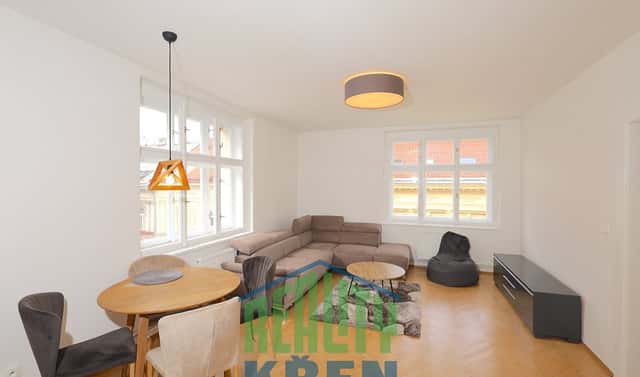 Pronájem bytu 2+1 70 m², Neklanova, Praha 2 – Vyšehrad