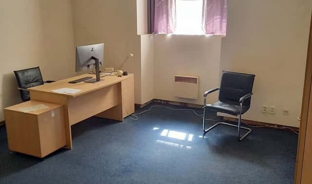 Pronájem kanceláře 28 m², Dobrovského, Praha 7 – Holešovice