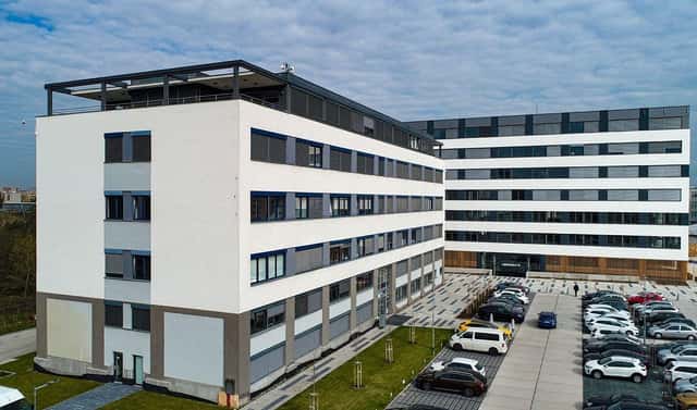 Pronájem kanceláře 18 m², Na Brně, Hradec Králové – Nový Hradec Králové