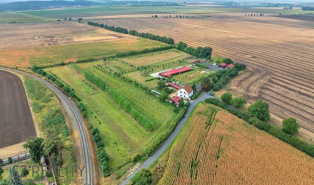 Prodej domu 280 m², Petra Bezruče, Pečky, okres Kolín
