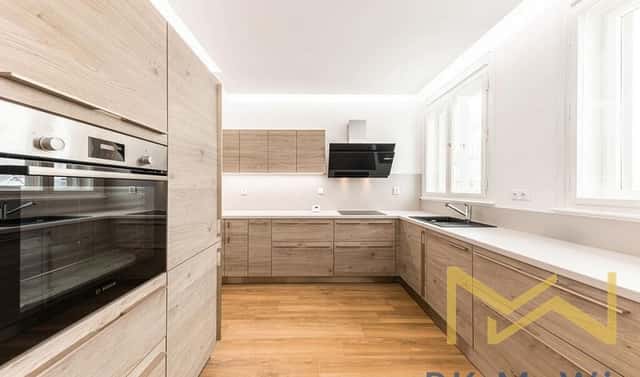 Pronájem bytu 4+1 142 m², Střešovická, Praha 6 – Střešovice