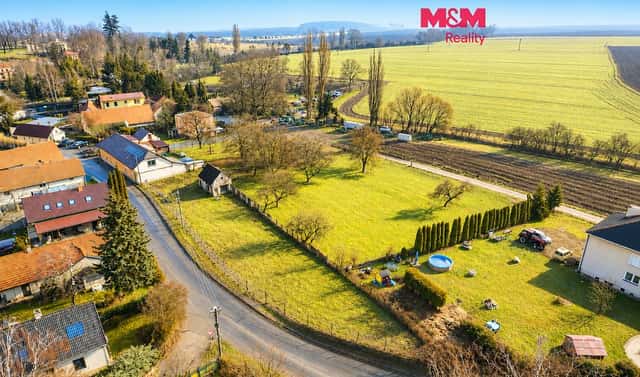 Prodej stavebního pozemku 860 m², Polní Voděrady, okres Kolín