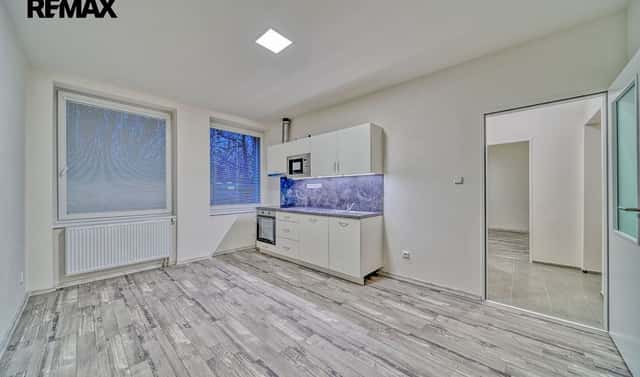 Pronájem bytu 2+kk 41 m², Rooseveltova, Chlumec nad Cidlinou – Chlumec nad Cidlinou III, okres Hradec Králové