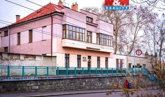 Pronájem skladovacích prostor 150 m², Jana Palacha, Pardubice – Zelené Předměstí