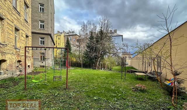 Prodej pozemku 222 m², Komenského, Olomouc