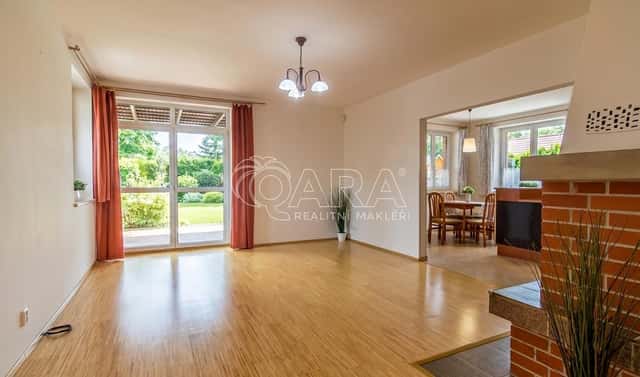 Prodej bytu 3+kk 135 m², K Točné, Dolní Břežany, okres Praha-západ