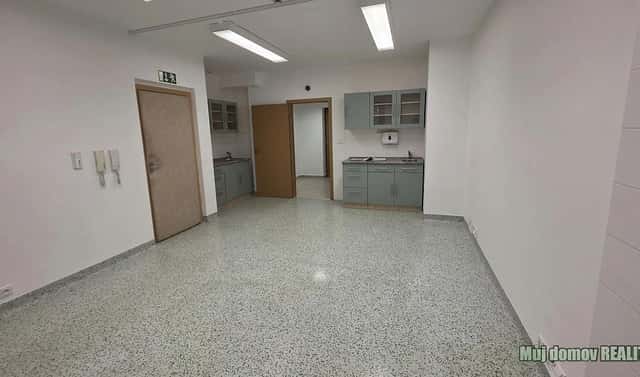 Pronájem komerčního objektu (jiného typu) 50 m², V zářezu, Praha 5 – Jinonice