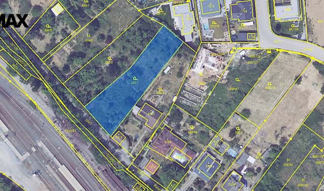 Prodej stavebního pozemku 1 100 m², Beroun