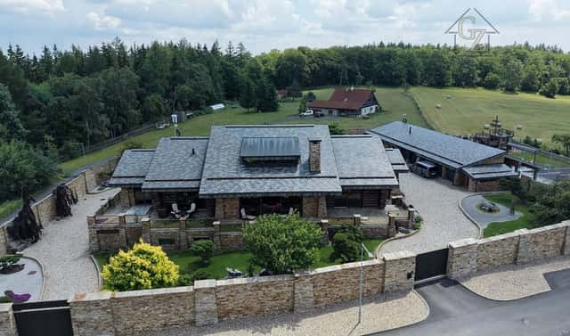 Prodej domu 800 m² s pozemkem 2 969 m², Holubí vrch, Klíny – Sedlo, okres Most