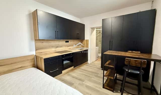Pronájem bytu 1+kk 18 m², Nové Město, Světlá nad Sázavou, okres Havlíčkův Brod