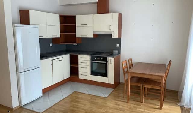 Pronájem bytu 2+kk 57 m², Meteorologická, Praha 4
