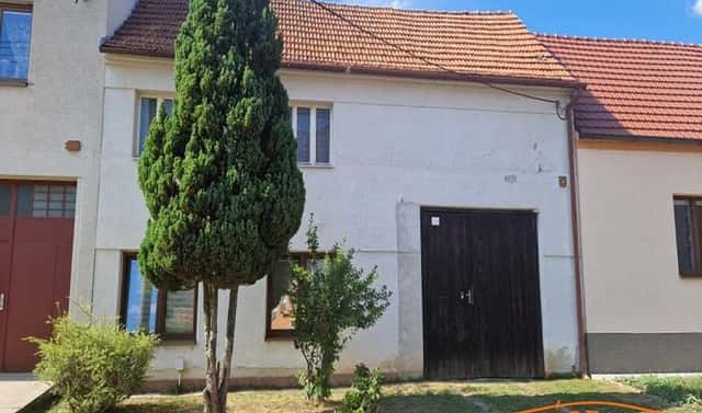 Prodej domu 100 m² s pozemkem 877 m², Šumice, okres Uherské Hradiště