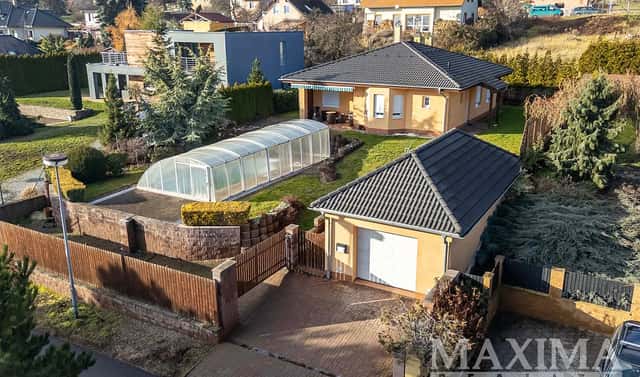 Prodej domu 113 m² s pozemkem 872 m², Ve Stráni, Chomutov