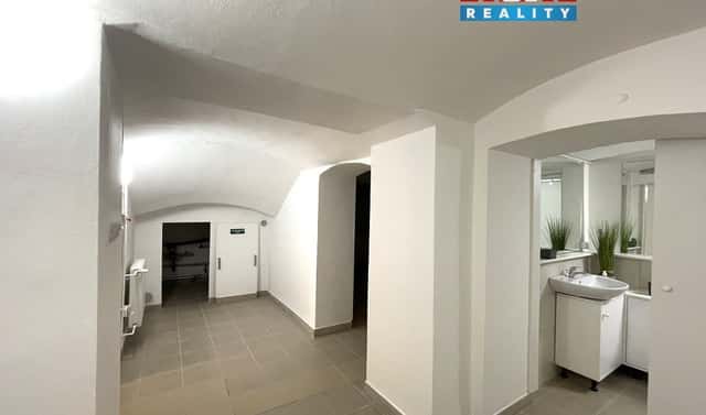 Pronájem obchodních prostor 100 m², Ostrava – Vítkovice, okres Ostrava-město