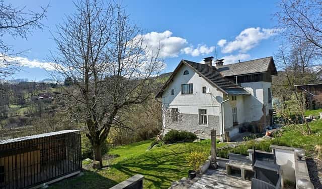Prodej domu 239 m² s pozemkem 2 100 m², Vrchlabí – Hořejší Vrchlabí, okres Trutnov
