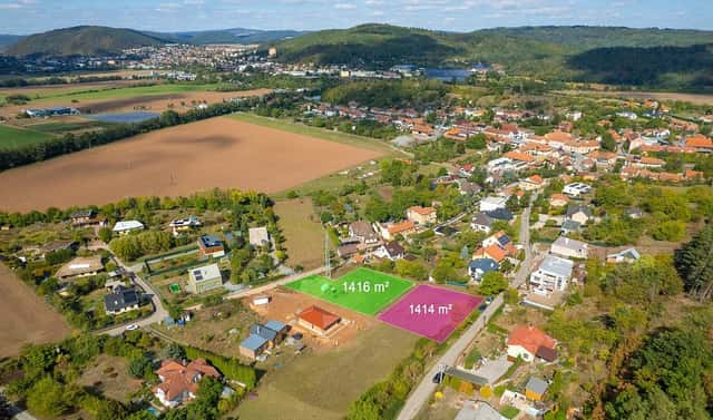 Prodej stavebního pozemku 1 416 m², Lesní, Hradčany, okres Brno-venkov