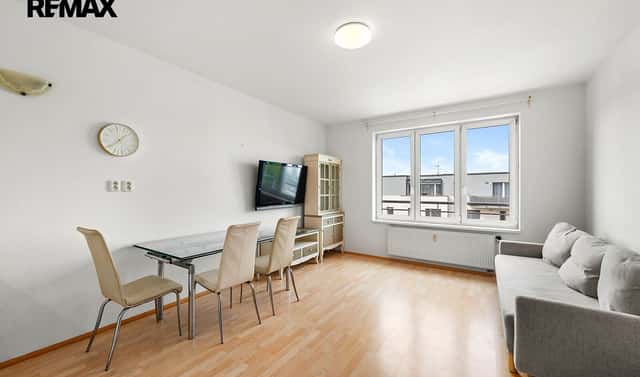 Prodej bytu 1+kk 32 m², Mattioliho, Praha 10 – Záběhlice