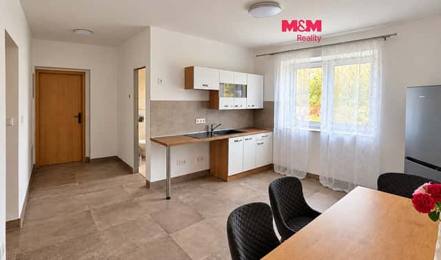 Pronájem bytu 3+kk 77 m², Poličská, Svitavy – Předměstí
