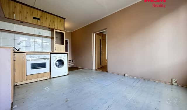 Prodej bytu 1+1 35 m², Zahradní, Chomutov