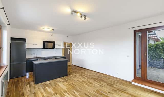 Pronájem bytu 2+kk 54 m², V bytovkách, Praha 10 – Uhříněves