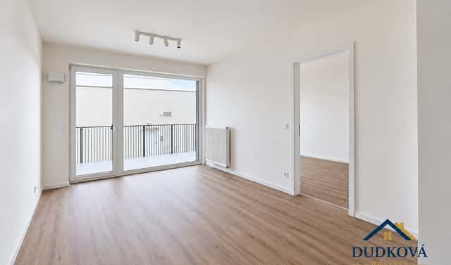 Pronájem bytu 2+kk 56 m², Ke křížku, Kladno – Dubí