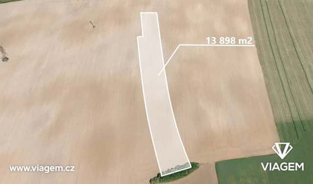 Prodej pole 9 265 m², Ohrobec, okres Praha-západ