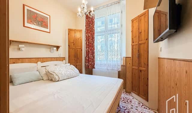 Pronájem bytu 2+kk 35 m², Sokolovská, Praha 8 – Karlín