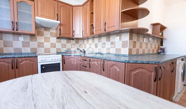 Pronájem bytu 2+1 58 m², Dlouhá, Břidličná, okres Bruntál