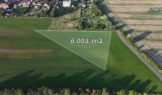 Prodej pole 6 003 m², Benátky nad Jizerou – Kbel, okres Mladá Boleslav