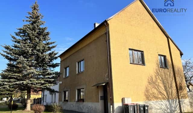 Pronájem bytu 3+1 75 m², Výškovská, Chodová Planá, okres Tachov