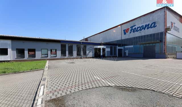 Pronájem obchodních prostor 607 m², Brněnská, Staré Město, okres Uherské Hradiště