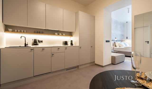 Prodej bytu 1+kk 27 m², Prvního pluku, Praha 8 – Karlín